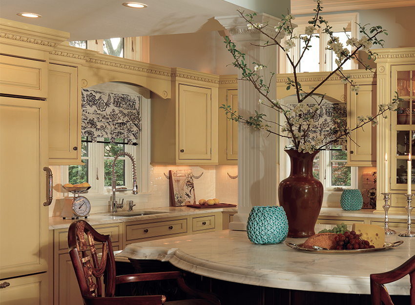 C10170 Intreglia Full Kitchen hi blog 850x625