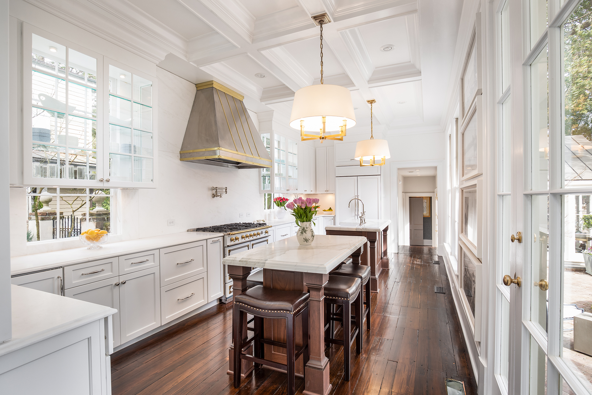 Modern walnut kitchen